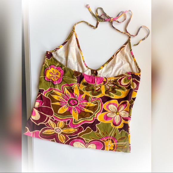 Halter Top - Picture 2 of 3